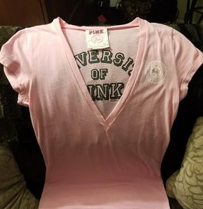 Rare PINK "University of Pink" Short sleeve v-neck